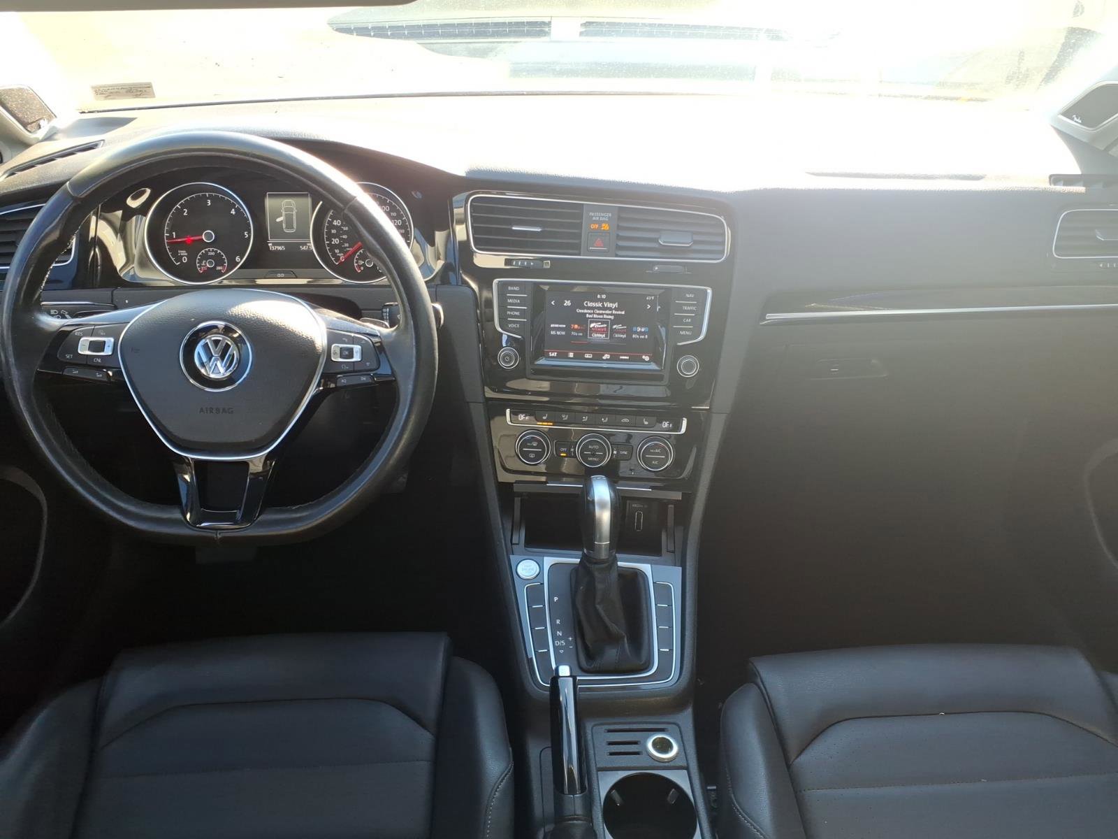 Used 2015 Volkswagen Golf TDI SEL image 7