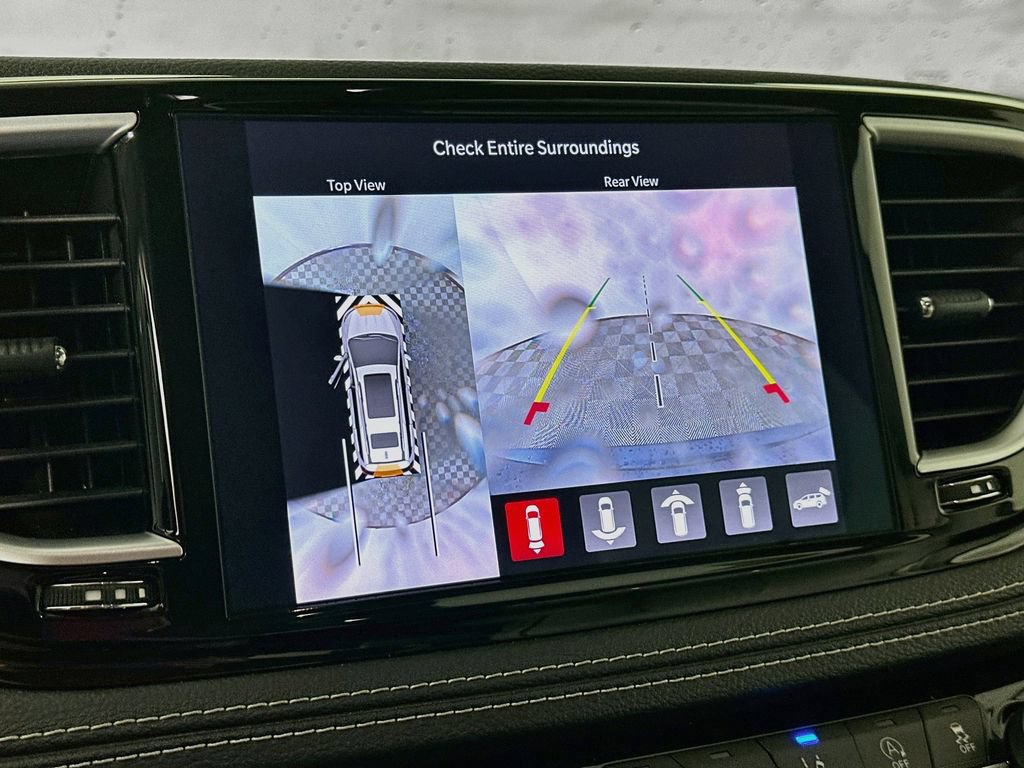 Certified 2021 Chrysler Pacifica Limited w/ Premium & Safety Sphere Group AWD/4WD image 22