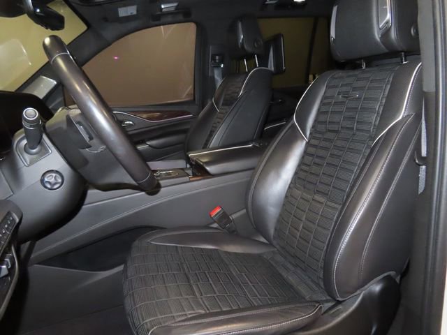 Used 2022 Cadillac Escalade Premium Luxury Platinum AWD/4WD image 18