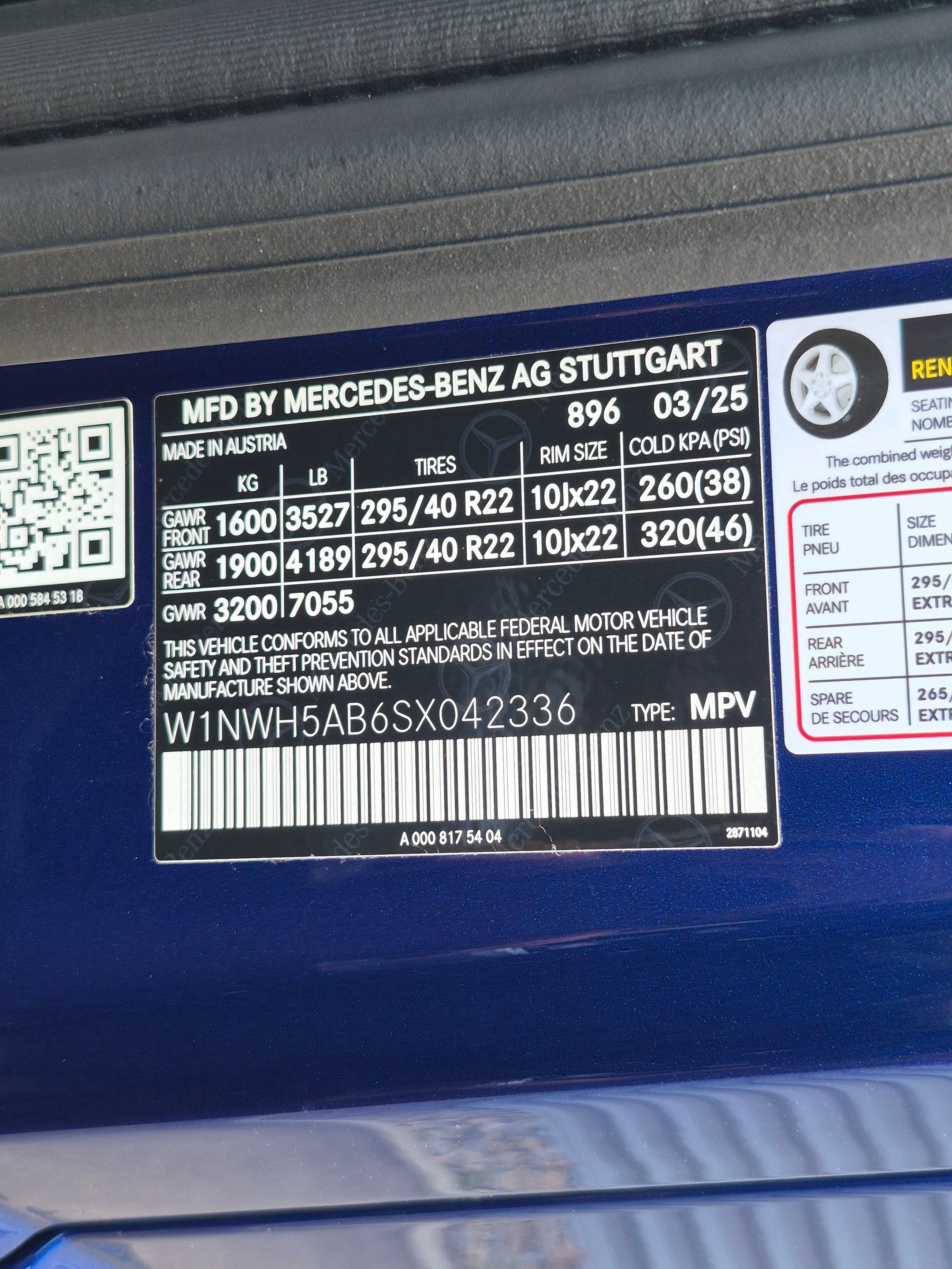 Used 2025 Mercedes-Benz G 63 AMG 4MATIC image 33