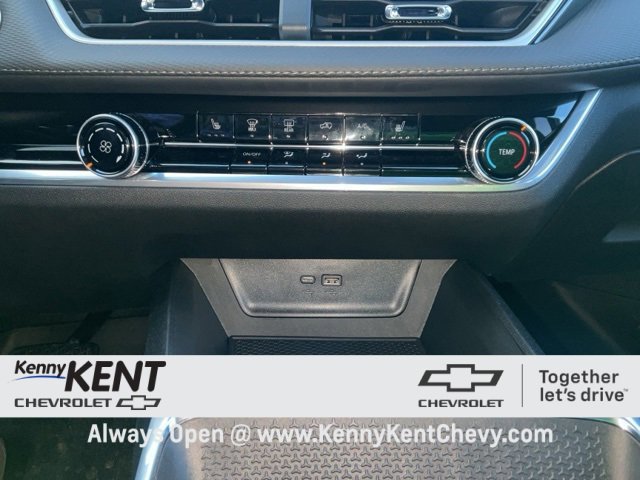 Used 2026 Chevrolet Equinox LT image 26