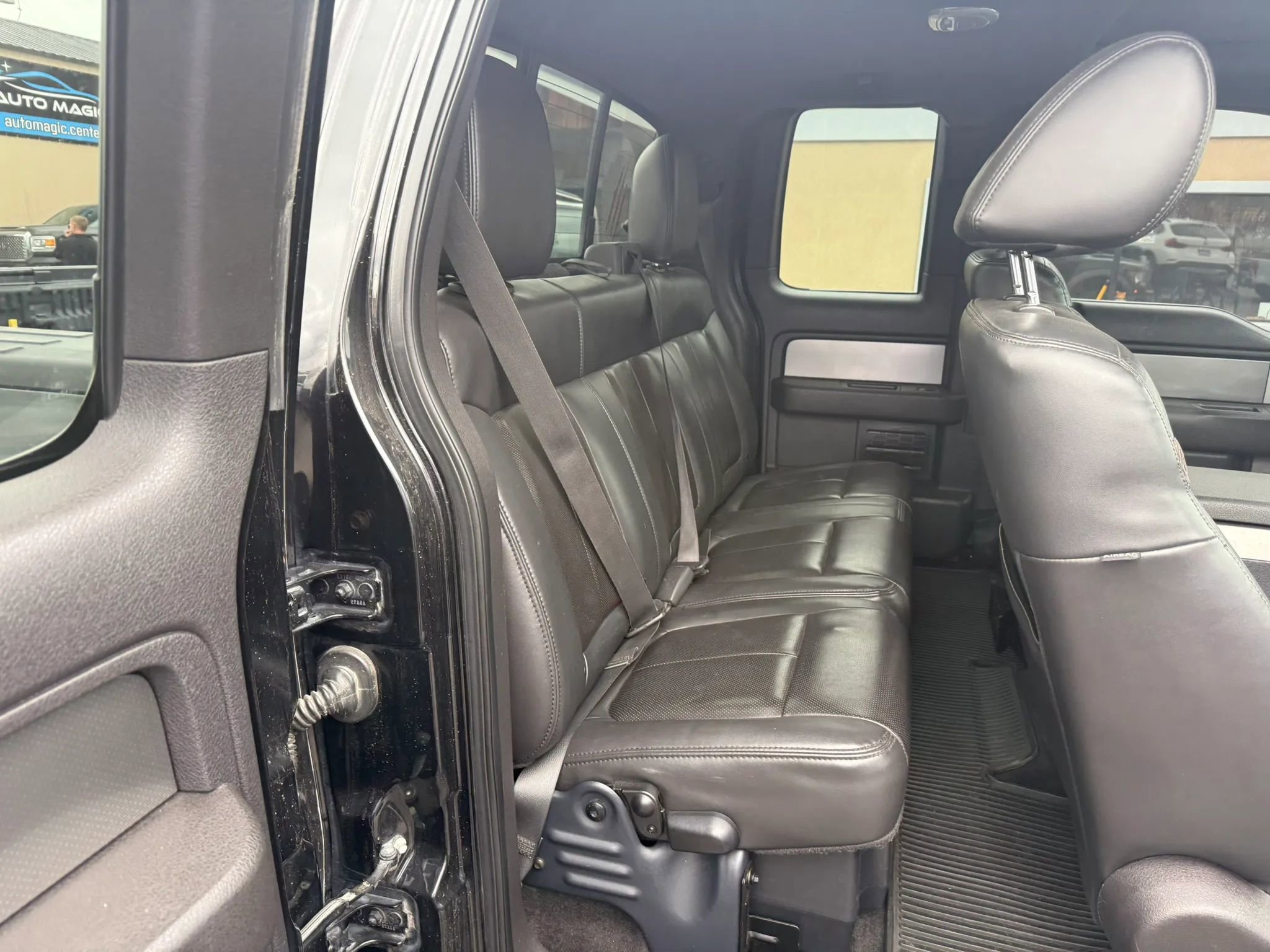 Used 2010 Ford F150 Raptor AWD/4WD image 12