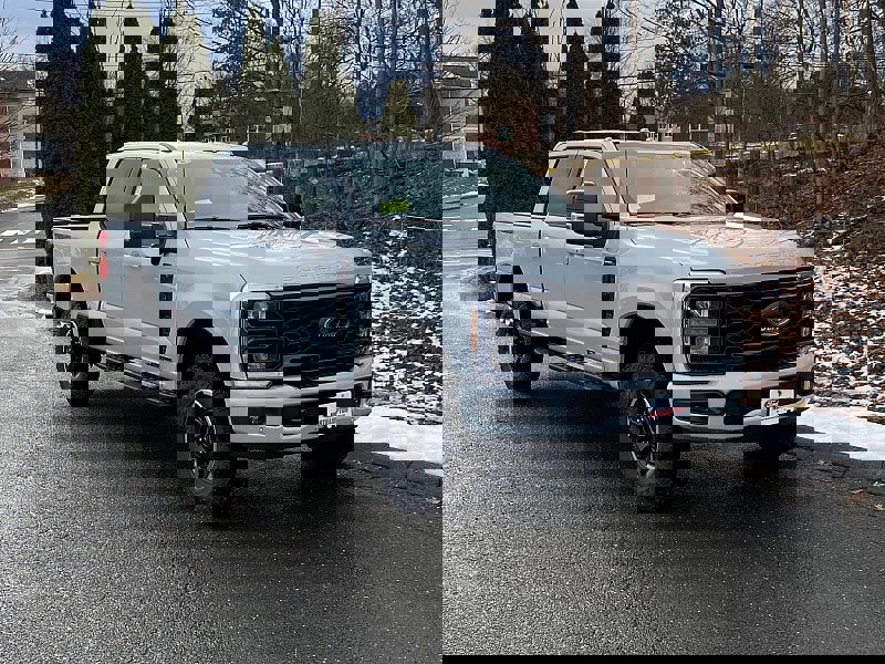 New 2026 Ford F350 Lariat w/ Tremor Off-Road Package image 10