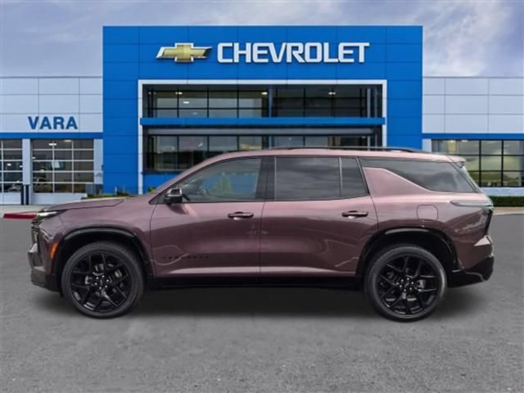Certified 2026 Chevrolet Traverse RS FWD image 2