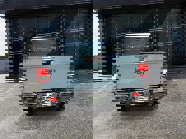 New 2026 Jeep Gladiator Sport image 24