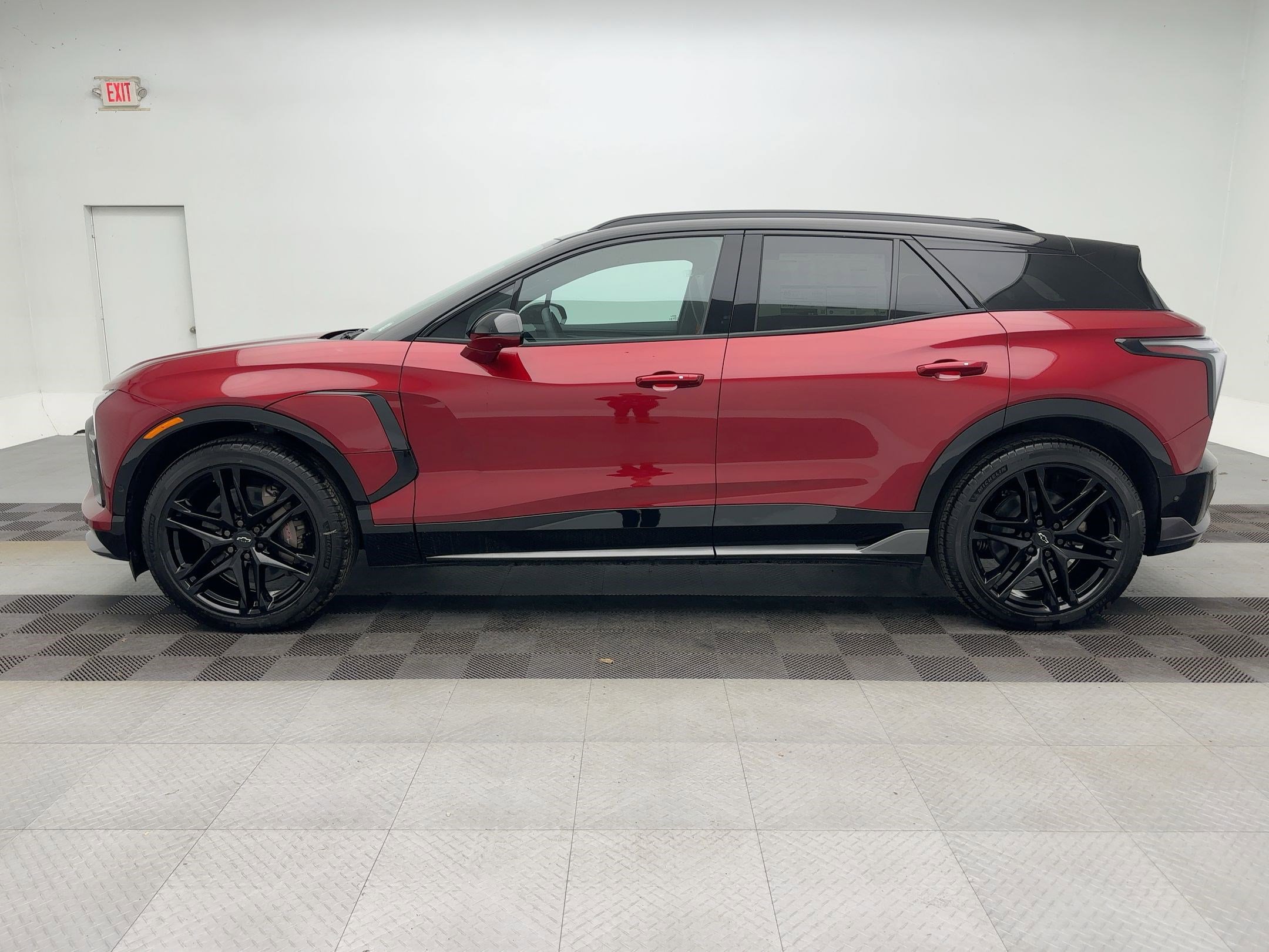 New 2026 Chevrolet Blazer EV SS w/ LPO, Blackout Package image 2