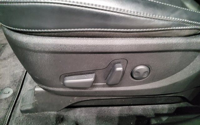 Used 2025 Kia Telluride S image 26