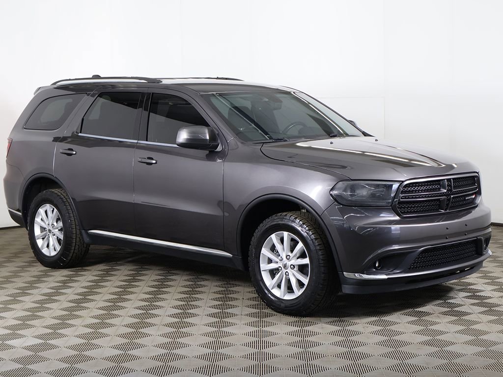 Used 2019 Dodge Durango SXT image 2