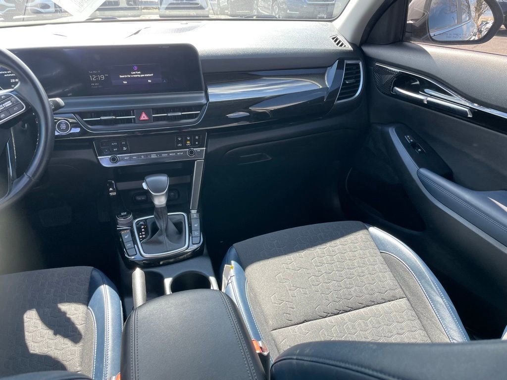 Used 2024 Kia Seltos S AWD/4WD image 9