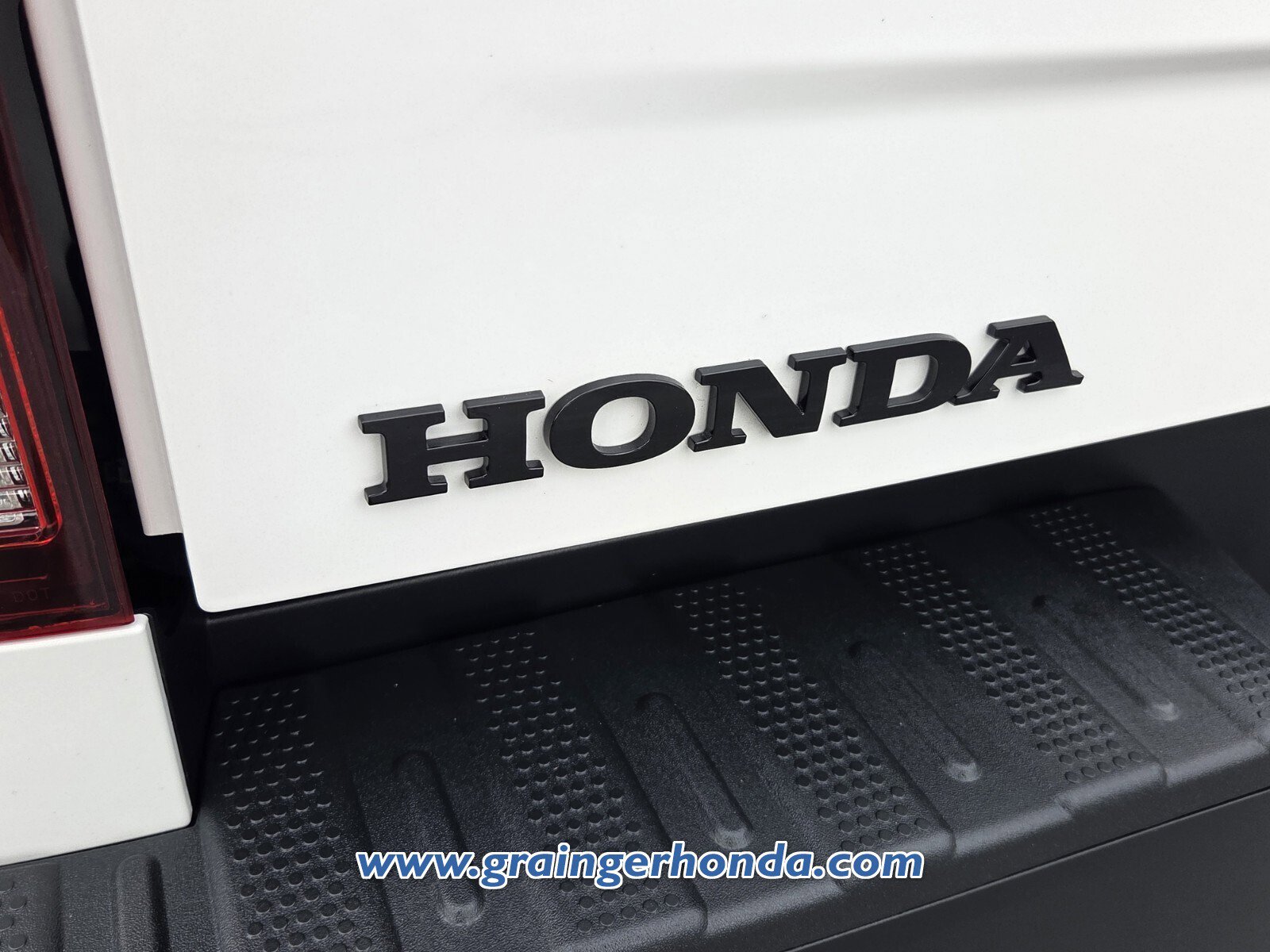 Certified 2024 Honda Ridgeline RTL image 12