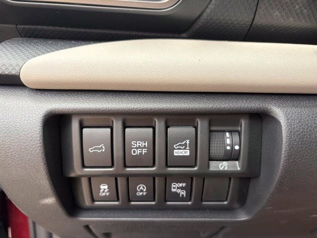 Used 2022 Subaru Forester Limited AWD/4WD image 7