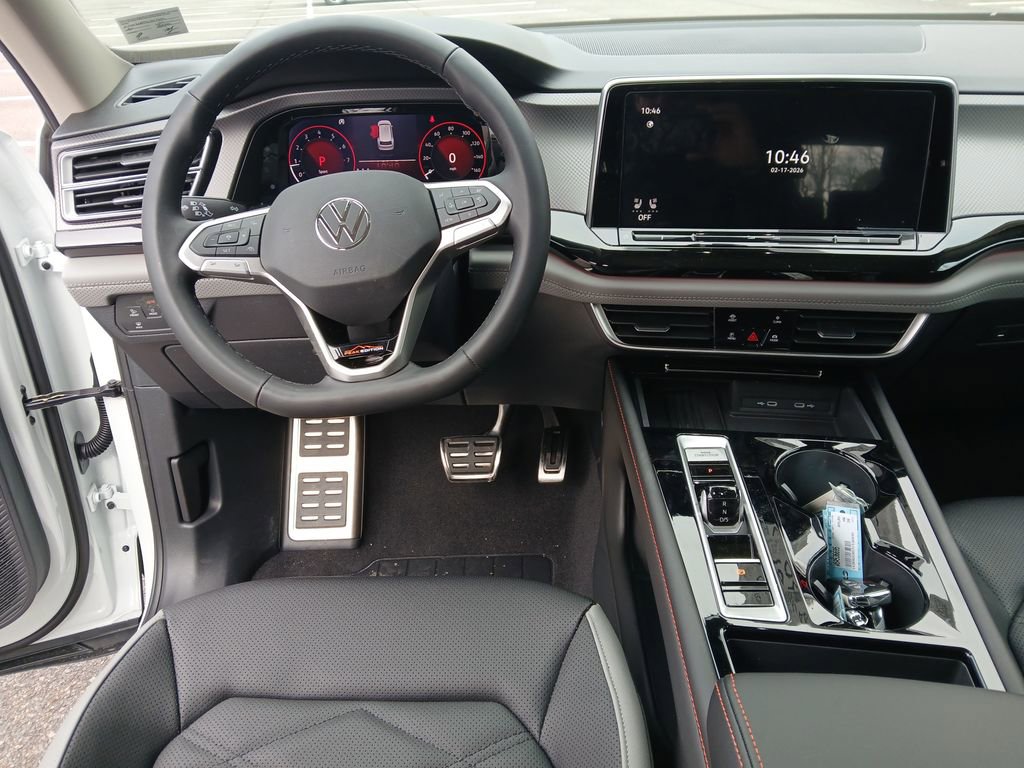 New 2026 Volkswagen Atlas Peak Edition AWD/4WD image 13
