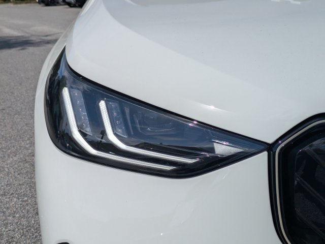 New 2026 BMW X3 xDrive30i w/ Premium Package AWD/4WD image 11