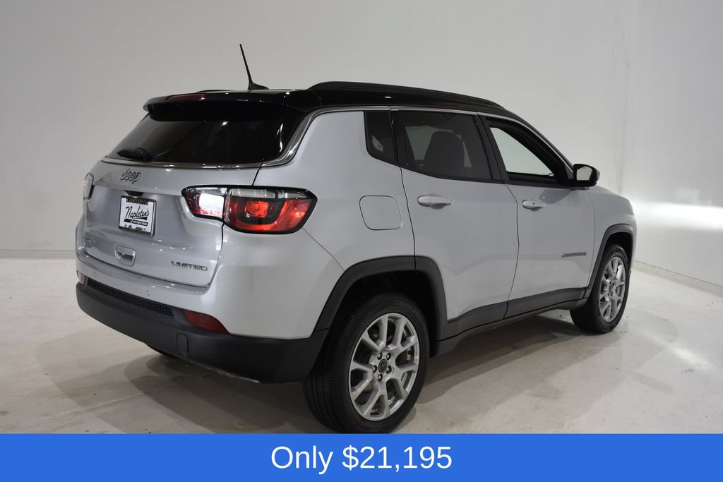 Used 2025 Jeep Compass Limited AWD/4WD image 4