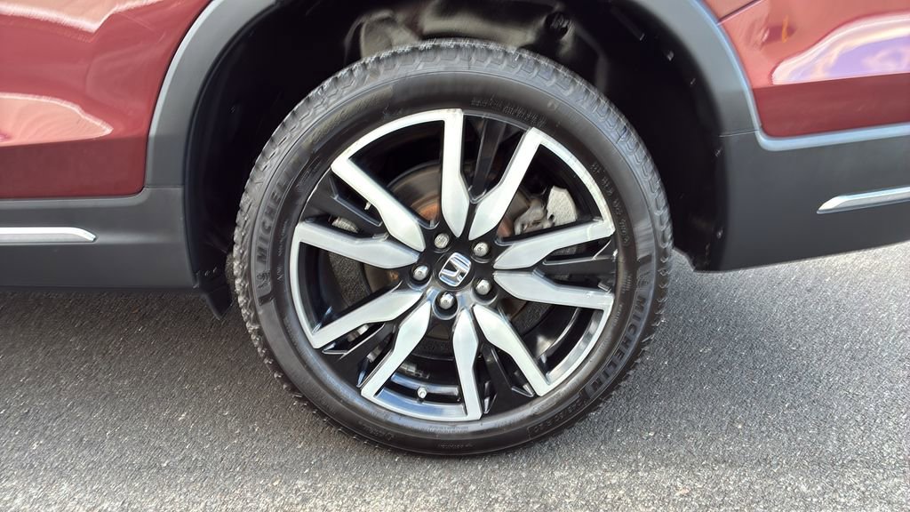 Used 2021 Honda Pilot Touring image 18