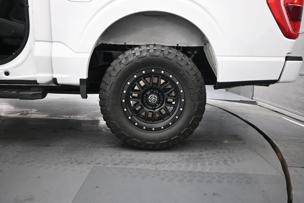 Used 2022 Ford F150 XLT w/ Equipment Group 302A High AWD/4WD image 21