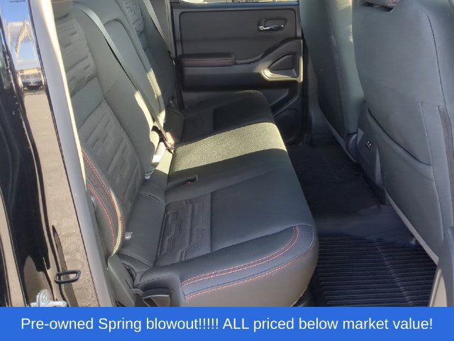 Used 2025 Nissan Frontier PRO-4X AWD/4WD image 41
