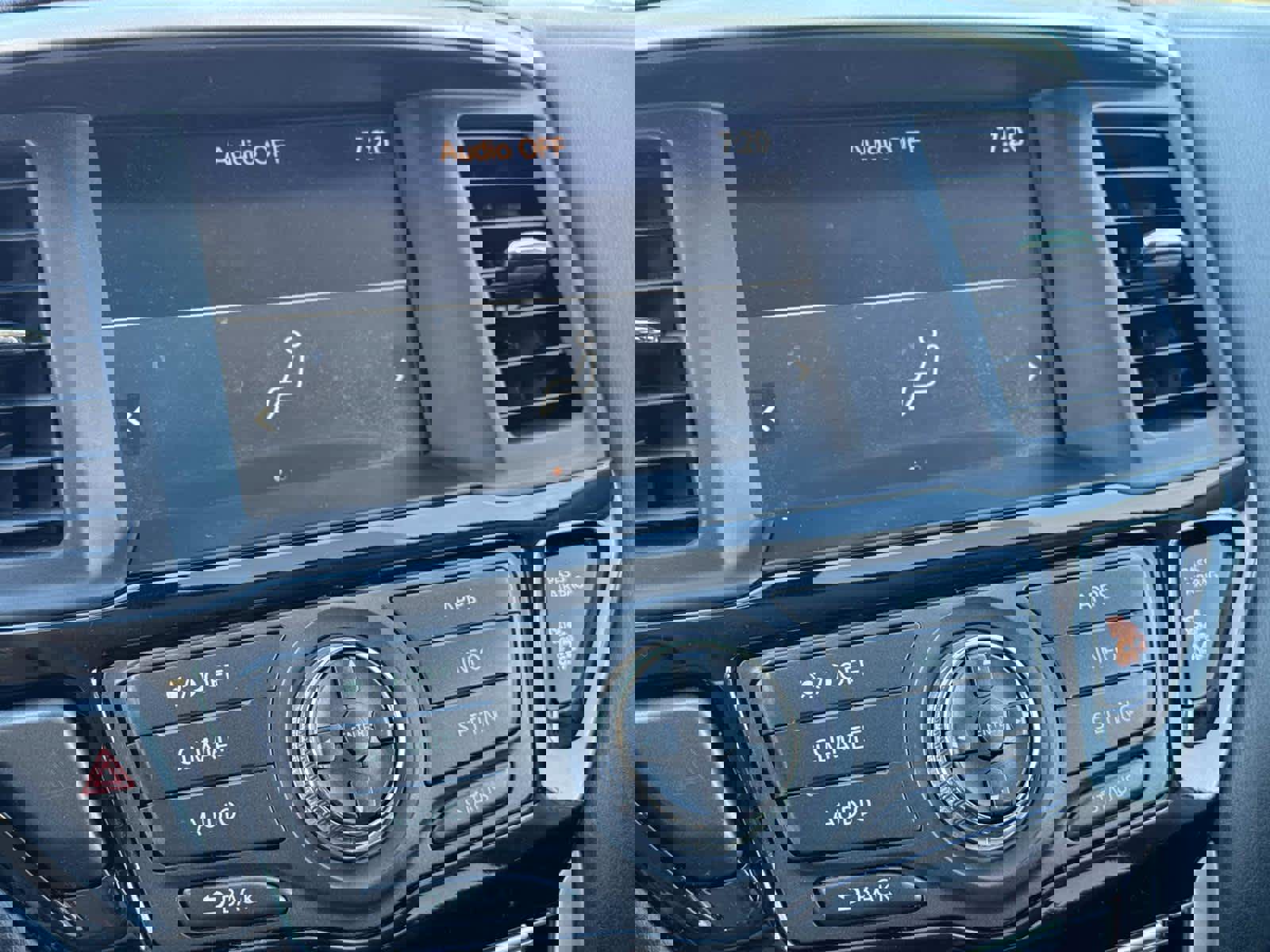 Used 2020 Nissan Pathfinder S image 26