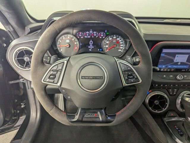 Used 2019 Chevrolet Camaro ZL1 RWD image 19