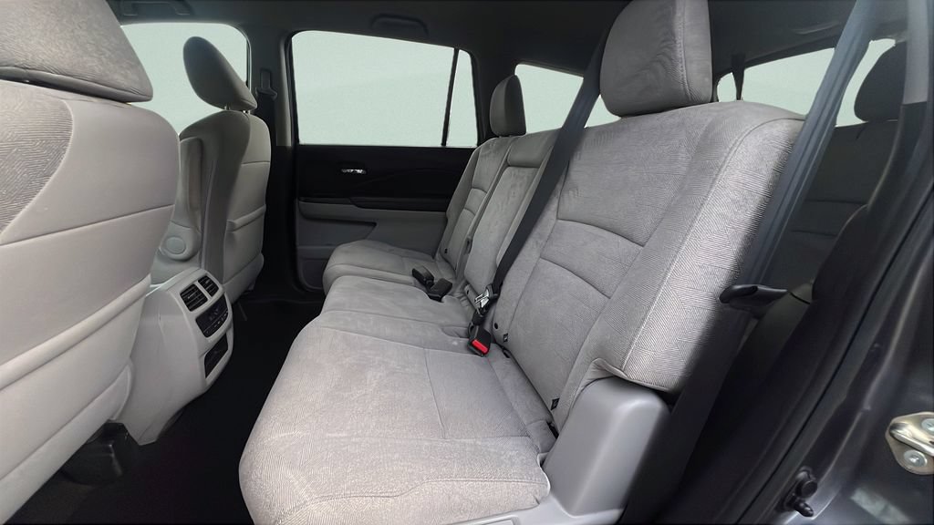 Used 2020 Honda Pilot EX image 10