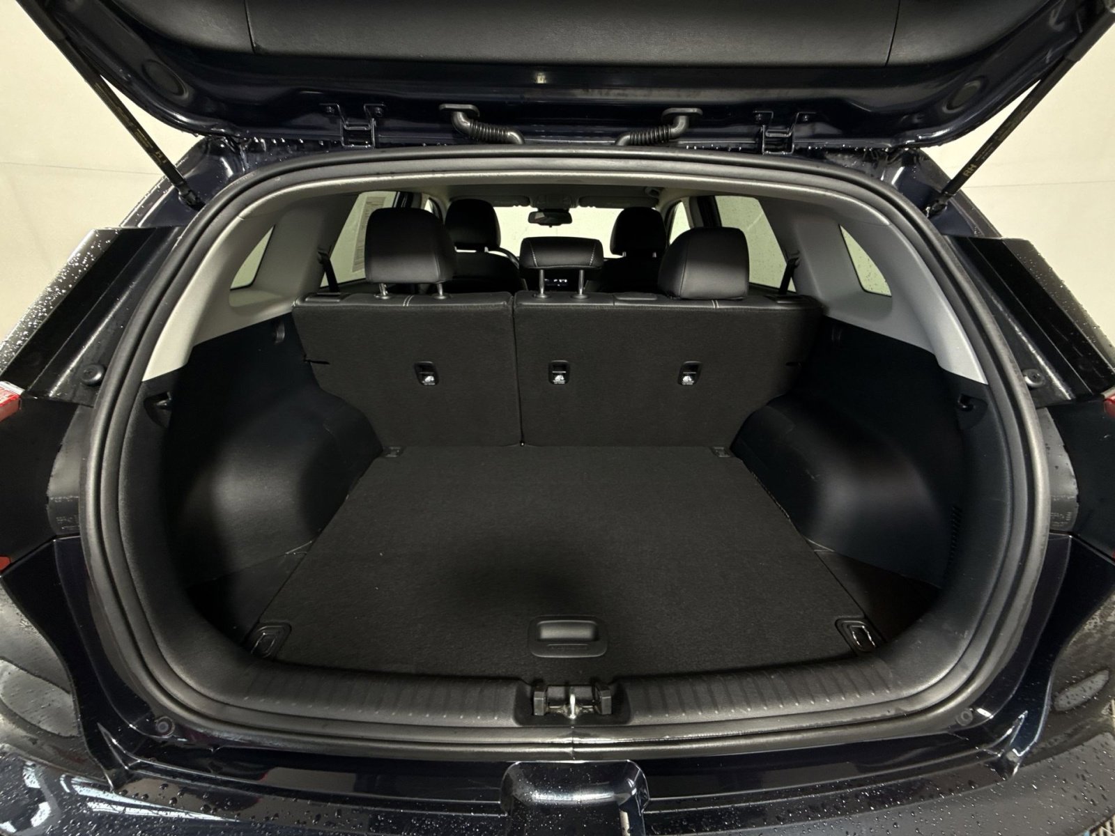 Used 2021 Kia Niro EX w/ Cold Weather Package image 24