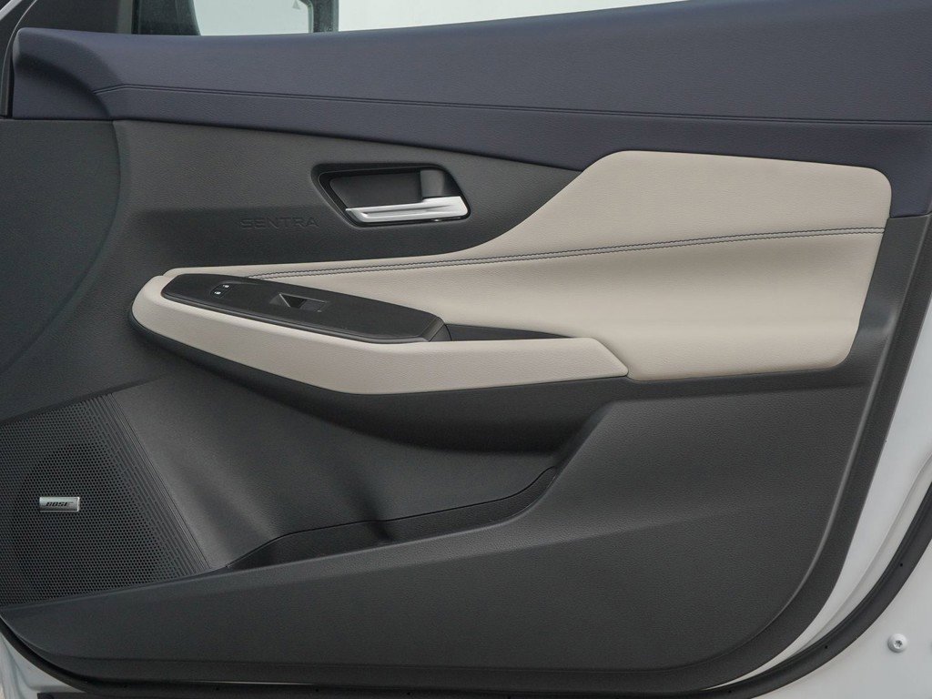 New 2026 Nissan Sentra SL w/ Floor Mat Package FWD image 8