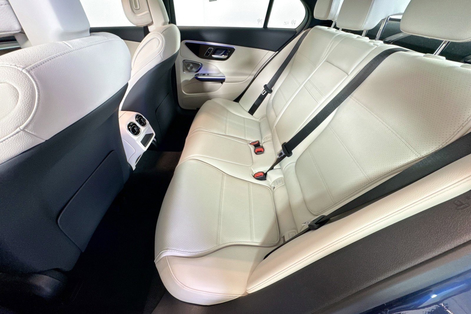 New 2026 Mercedes-Benz C 300 Sedan image 22