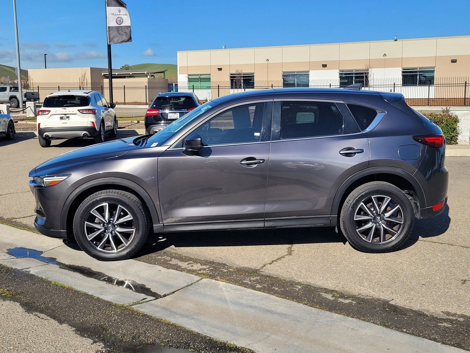 Used 2017 MAZDA CX-5 Grand Touring w/ Premium Package image 7