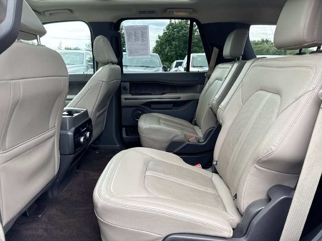 Used 2021 Ford Expedition Limited AWD/4WD image 24