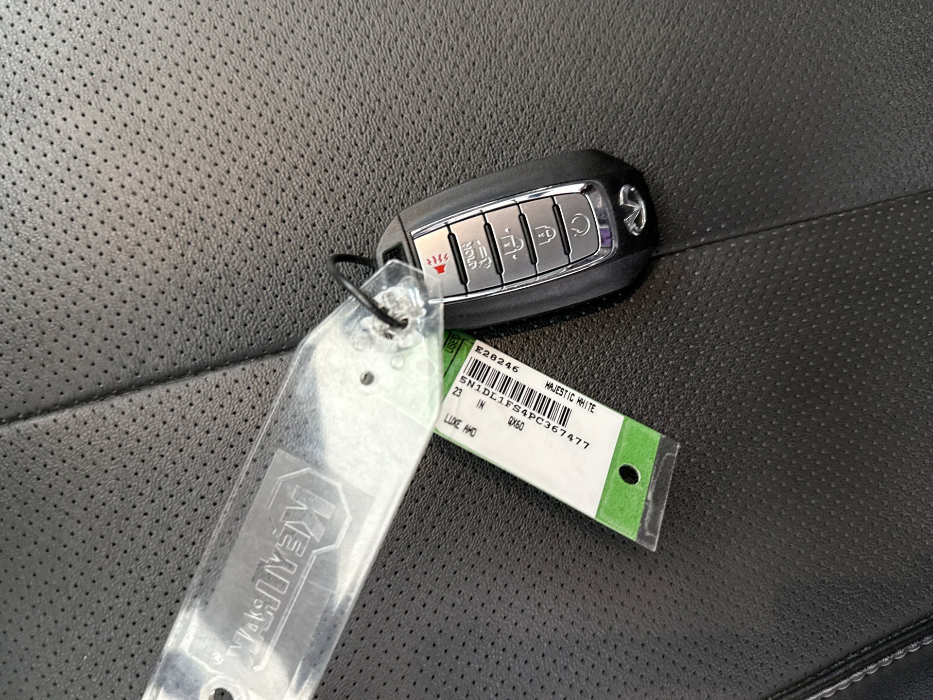 Used 2023 INFINITI QX60 Luxe w/ Performance Audio Package image 11