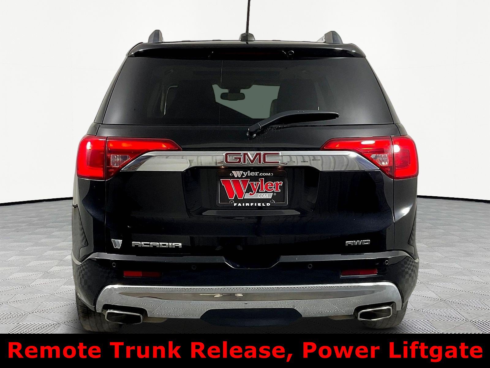 Used 2018 GMC Acadia Denali w/ LPO, Floor Liner Package AWD/4WD image 5