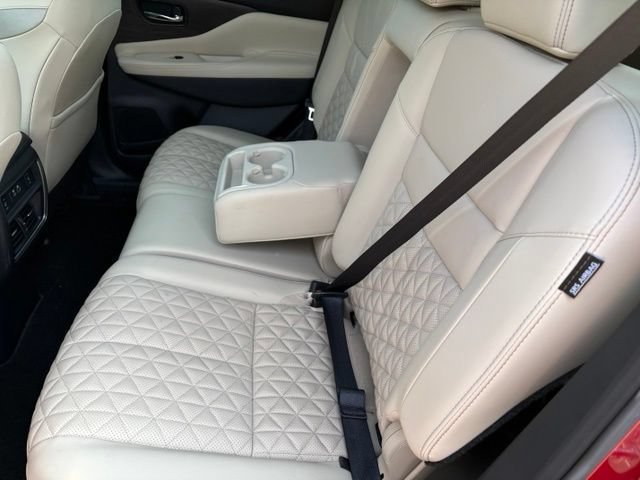 Certified 2024 Nissan Murano Platinum w/ Cargo Package AWD/4WD image 10