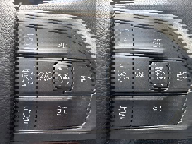 Used 2023 Jeep Grand Cherokee Altitude image 35