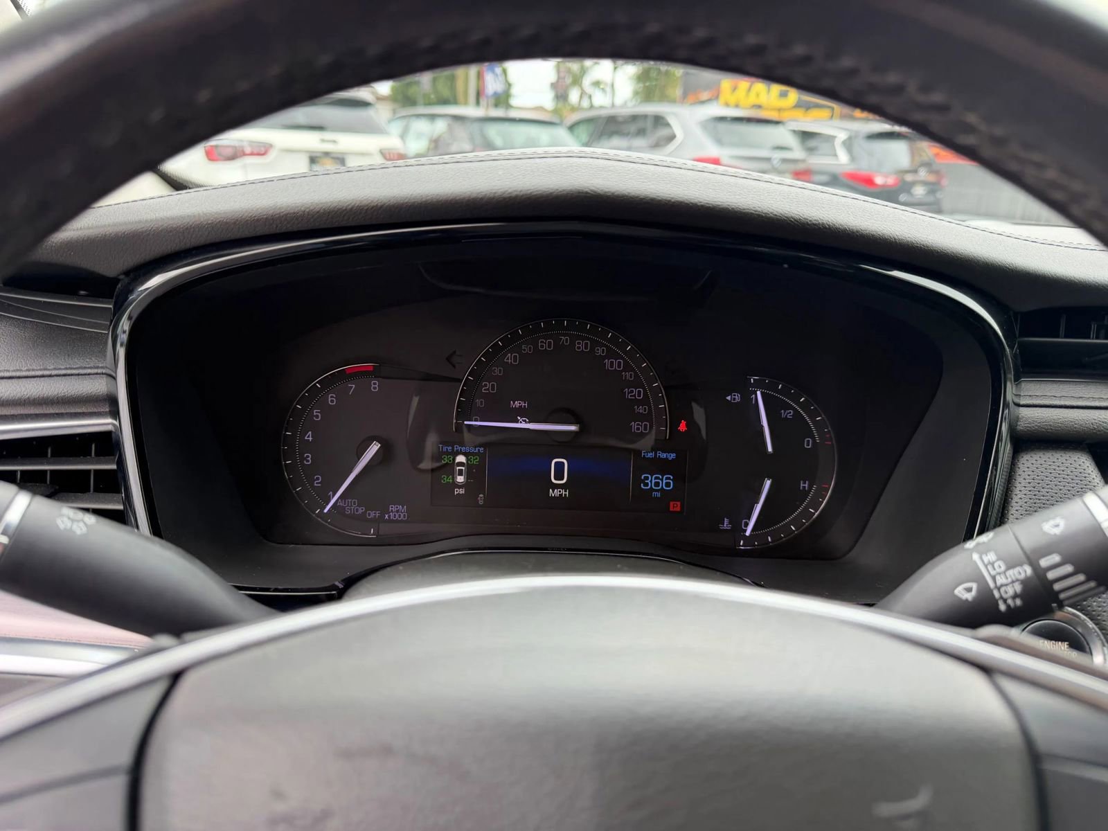 Used 2017 Cadillac XT5 Luxury AWD/4WD image 9