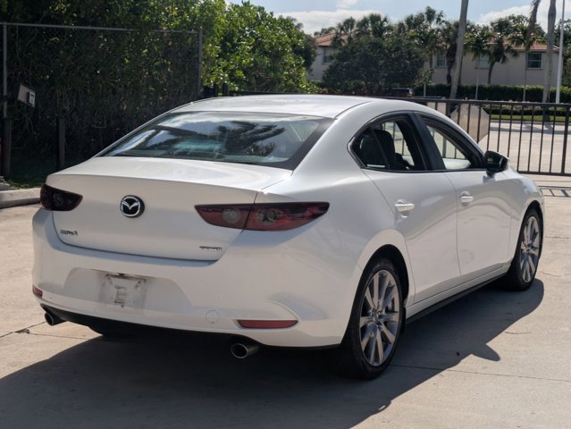 Used 2020 MAZDA MAZDA3 Sedan w/ Select Package image 5