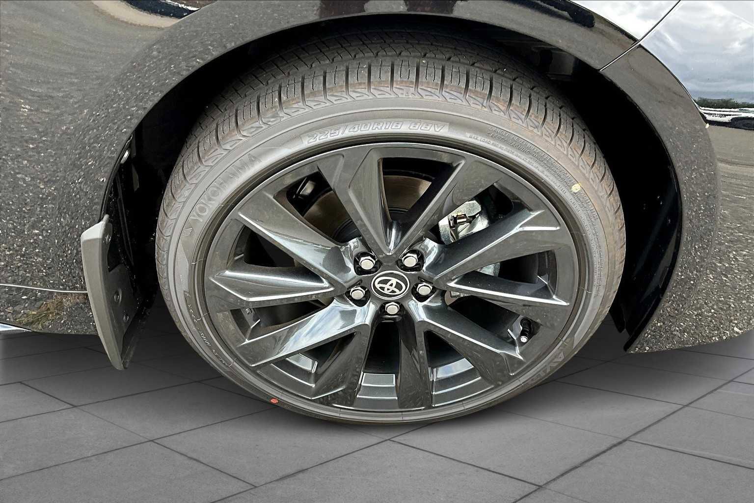 New 2025 Toyota Corolla SE image 12