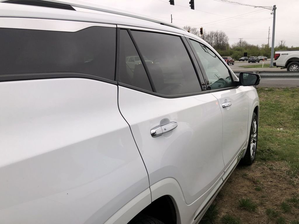 Used 2023 GMC Terrain Denali AWD/4WD image 6