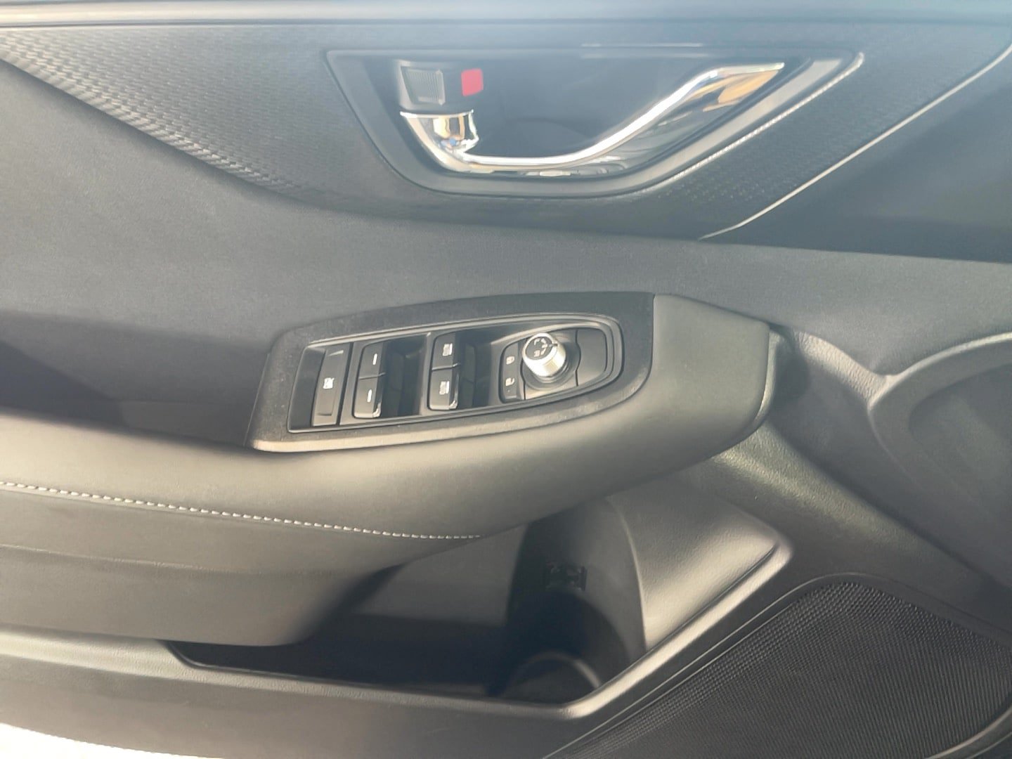 Used 2025 Subaru Legacy Premium AWD/4WD image 17