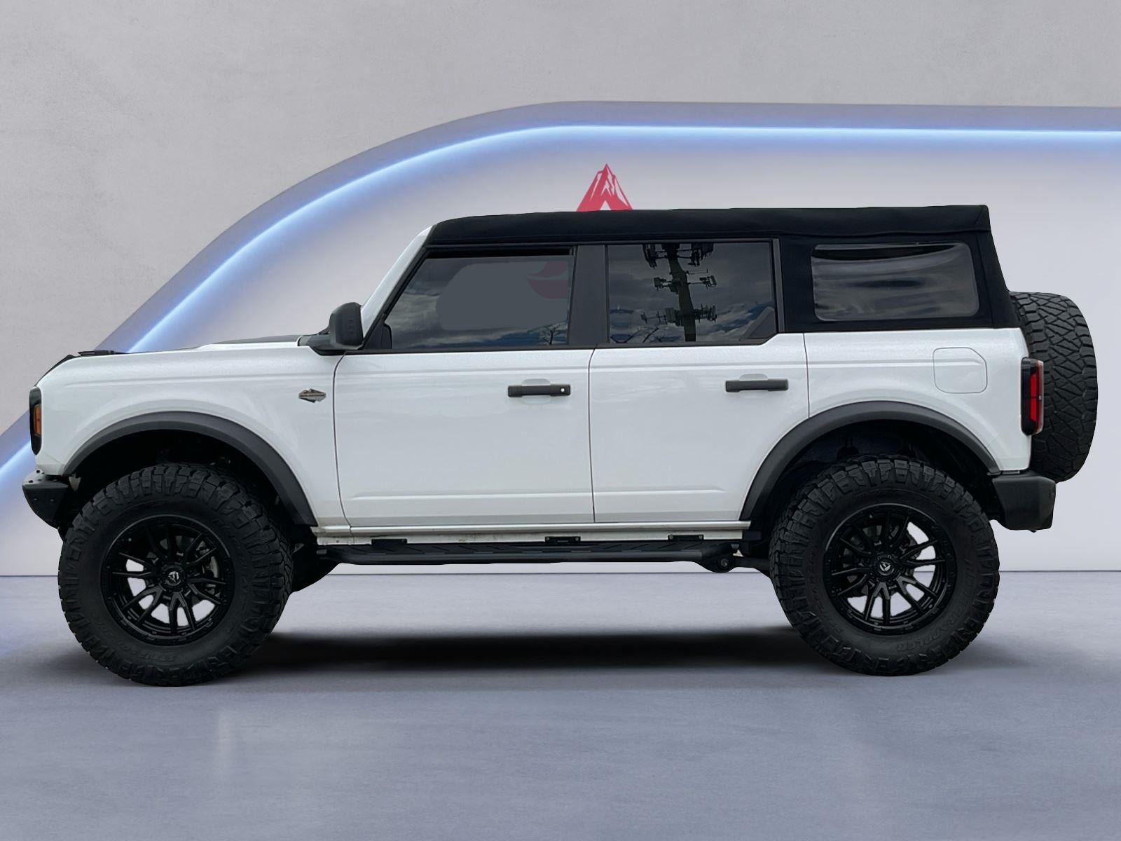 Used 2024 Ford Bronco Wildtrak AWD/4WD image 2