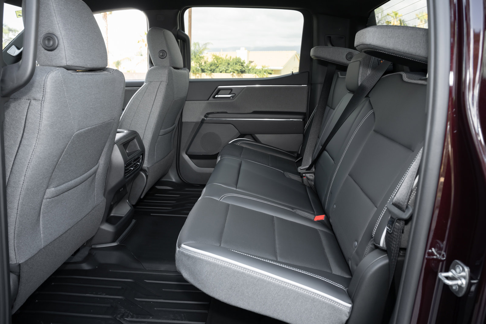 New 2026 GMC Sierra EV Elevation image 35