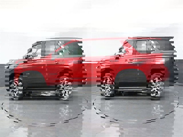 New 2025 Chevrolet Tahoe Premier image 3