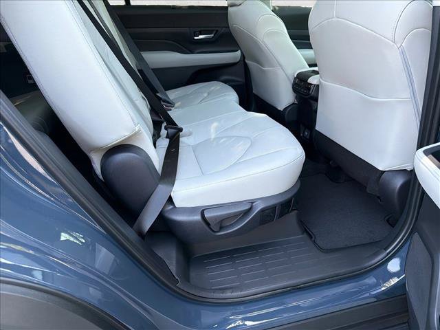 Used 2026 Toyota Grand Highlander FWD image 15