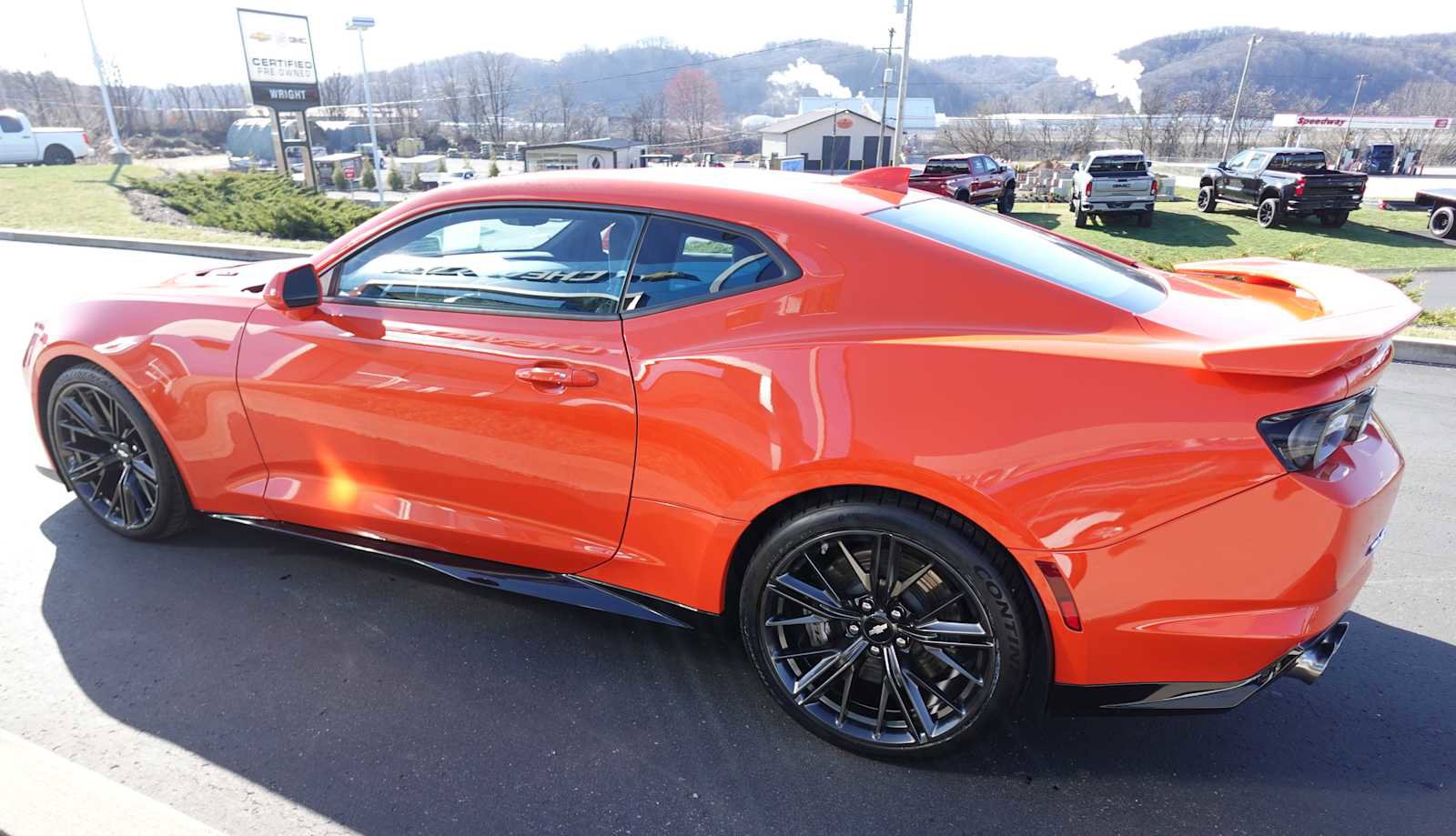 Used 2019 Chevrolet Camaro ZL1 image 5