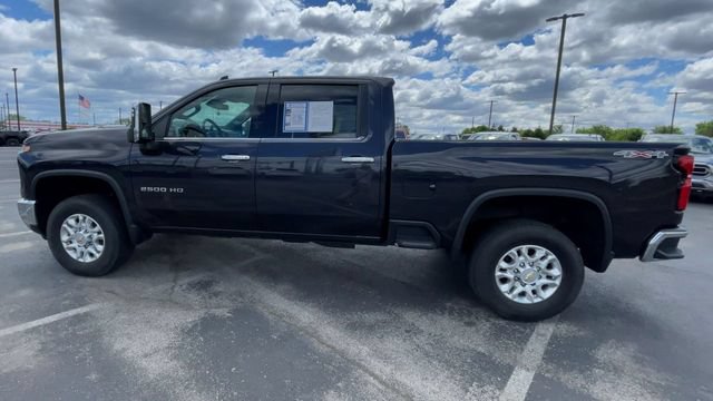 Used 2024 Chevrolet Silverado 2500 LTZ AWD/4WD image 7