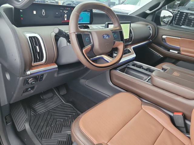 Used 2025 Ford Expedition King Ranch AWD/4WD image 22
