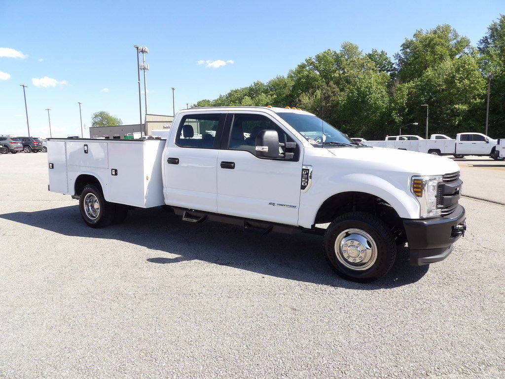 Used 2019 Ford F350 XL w/ Power Equipment Group AWD/4WD image 10