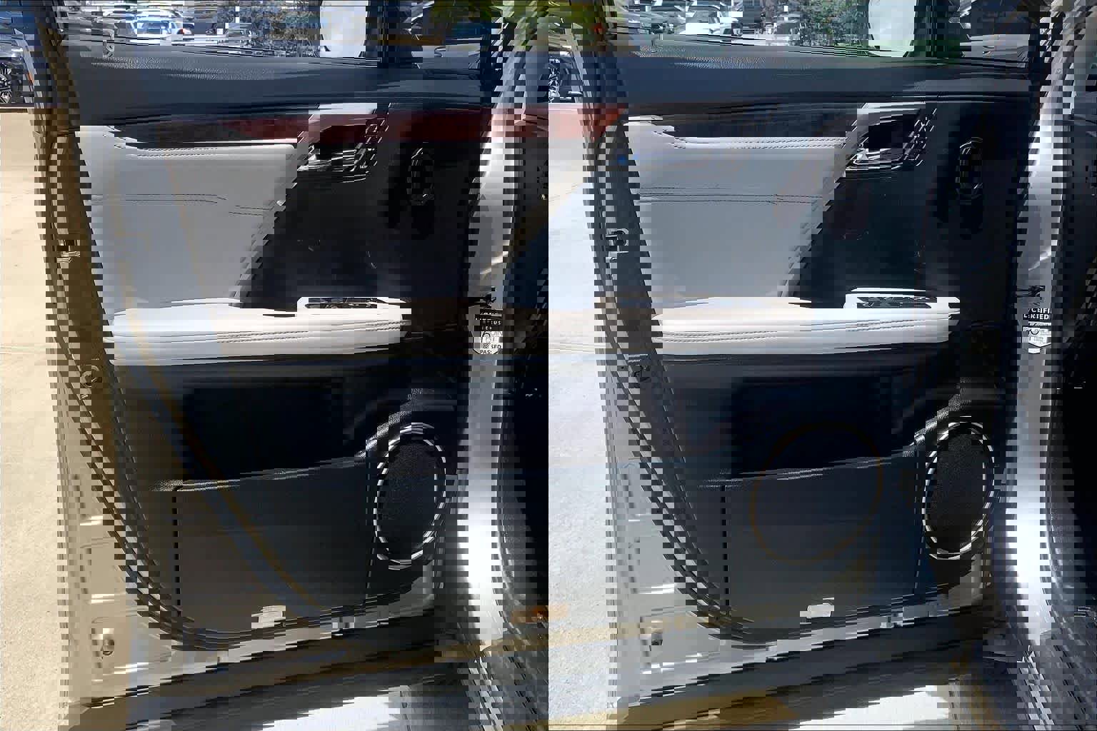 Used 2019 Lexus RX 350L image 25