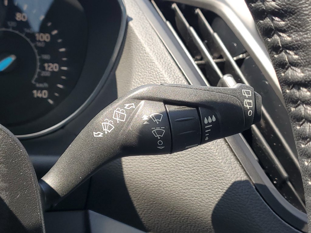 Used 2018 Ford Escape SEL AWD/4WD image 22