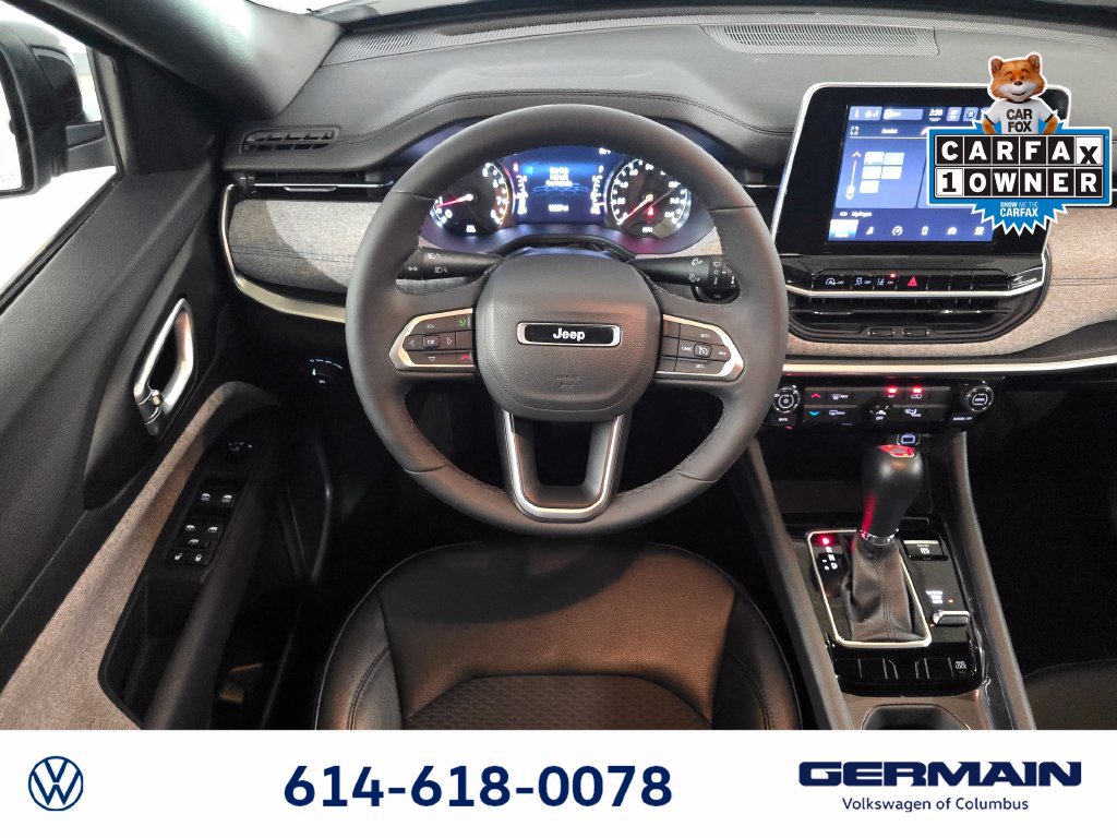 Used 2025 Jeep Compass Latitude AWD/4WD image 18