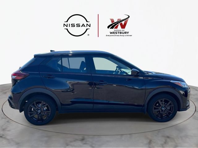 Used 2023 Nissan Kicks SV FWD image 5